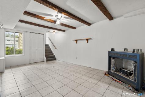 15 Peddlars Drive Branford CT 06405