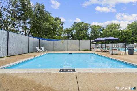 15 Peddlars Drive Branford CT 06405