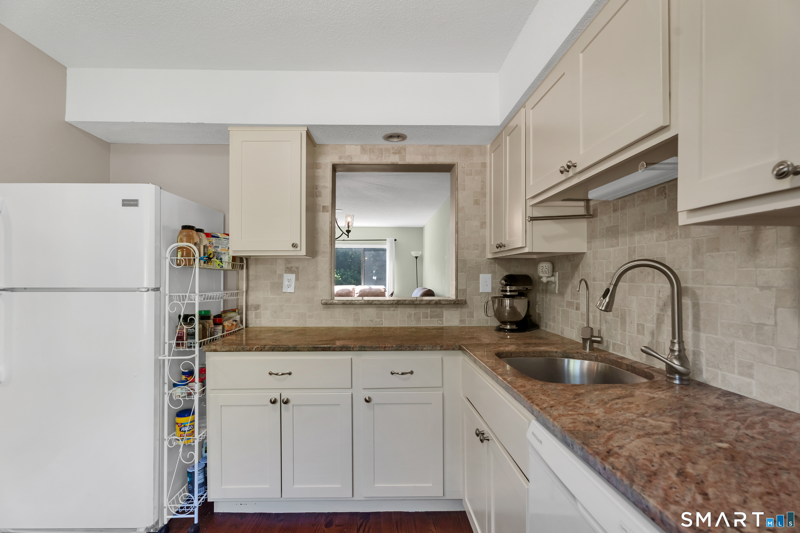 384 Monticello Drive Branford CT 06405