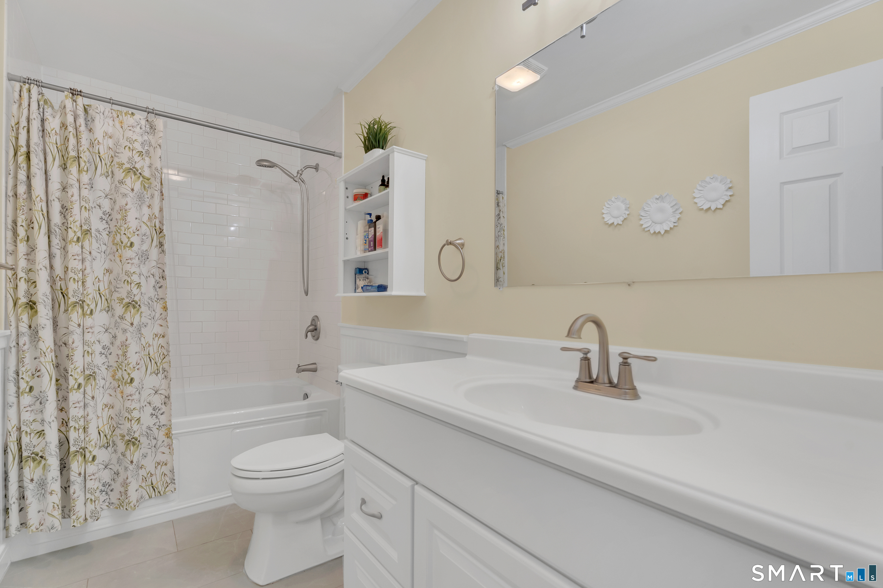 384 Monticello Drive Branford CT 06405