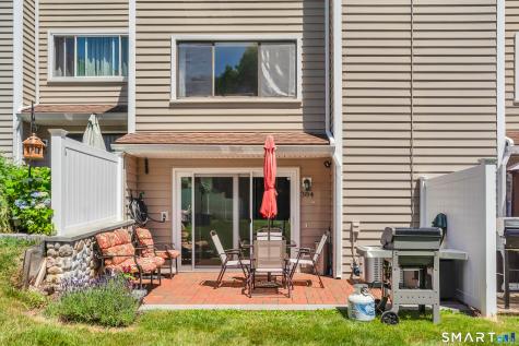 384 Monticello Drive Branford CT 06405