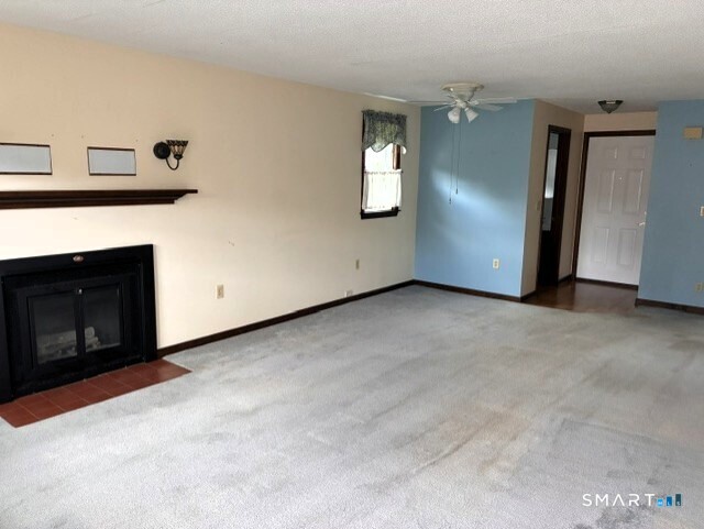421 Lady Bug Lane Vernon CT 06066