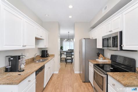 24 Wishing Well Lane New Milford CT 06776