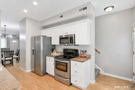 24 Wishing Well Lane New Milford CT 06776