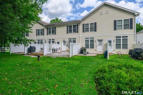 24 Wishing Well Lane New Milford CT 06776