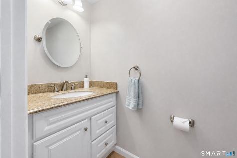 24 Wishing Well Lane New Milford CT 06776