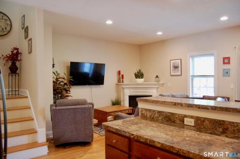 71 Gianna Drive Manchester CT 06040