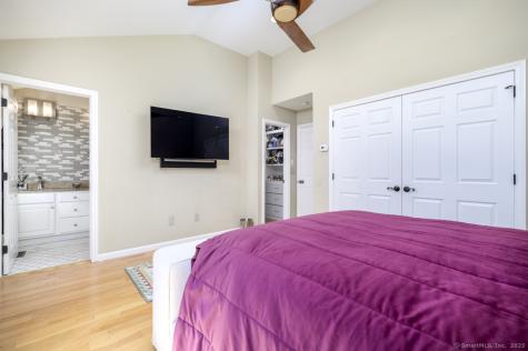 1603 Briar Woods Lane Danbury CT 06810