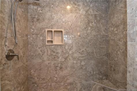 46 Village Crossing East Lyme CT 06357