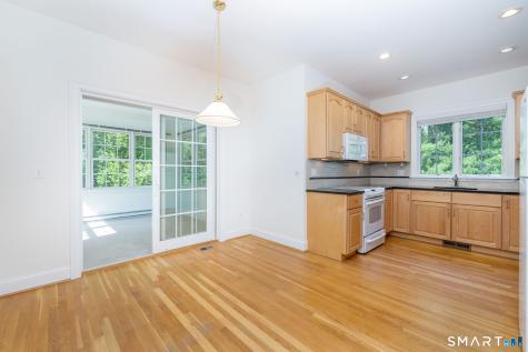 9 Ashton Circle Simsbury CT 06070