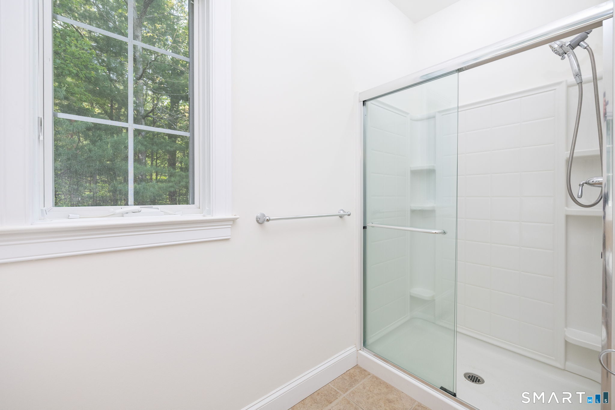 9 Ashton Circle Simsbury CT 06070