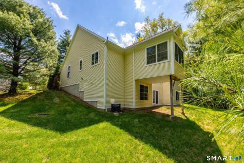 9 Ashton Circle Simsbury CT 06070