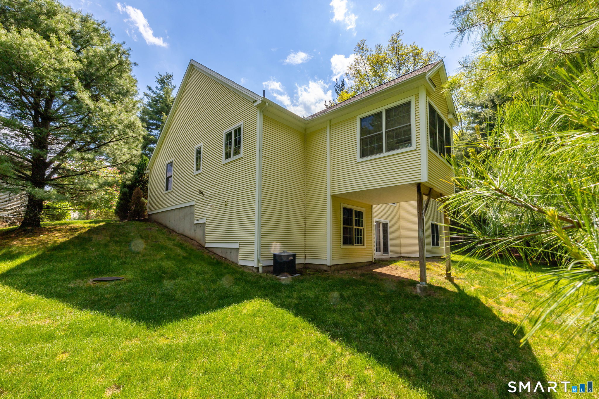 9 Ashton Circle Simsbury CT 06070