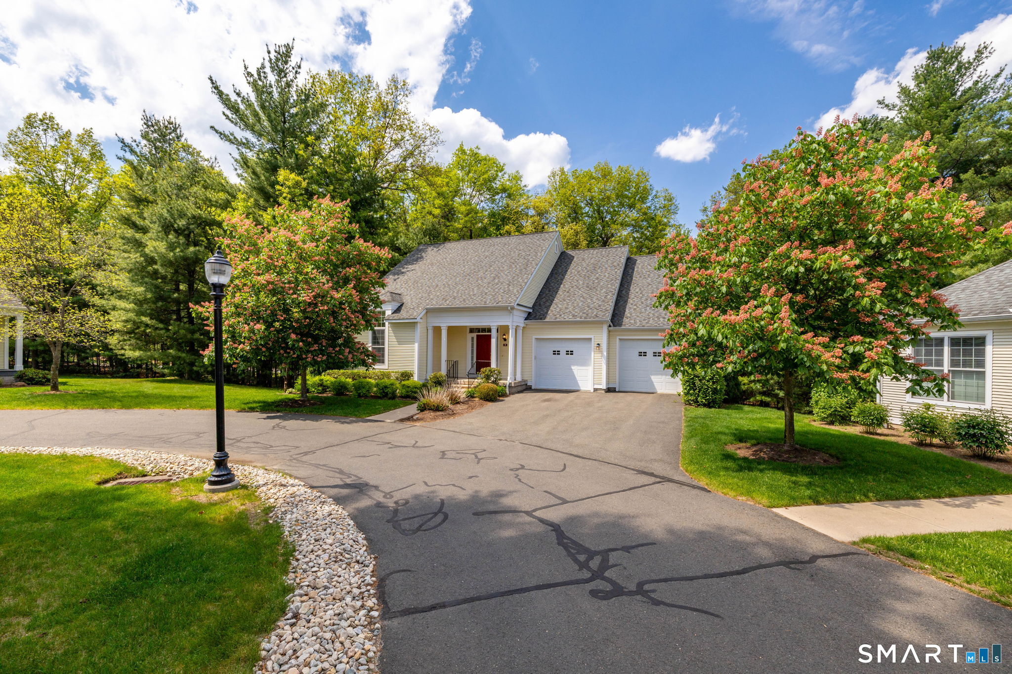 9 Ashton Circle Simsbury CT 06070