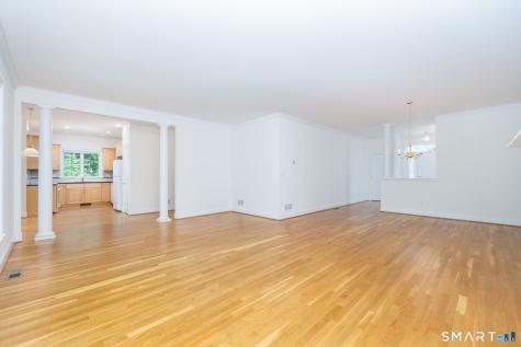 9 Ashton Circle Simsbury CT 06070