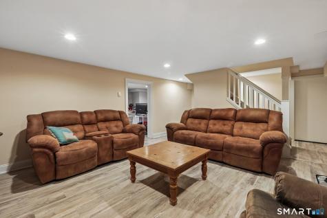14 Nutmeg Circle Monroe CT 06468