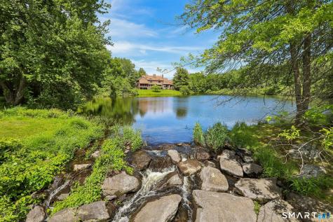 14 Nutmeg Circle Monroe CT 06468