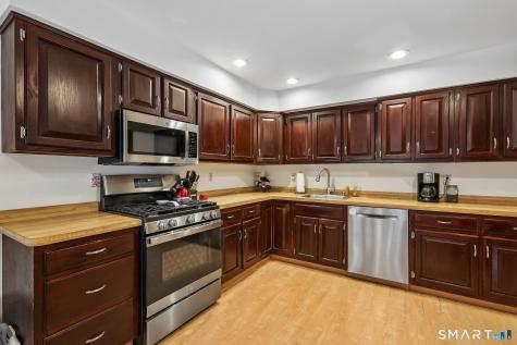 14 Nutmeg Circle Monroe CT 06468