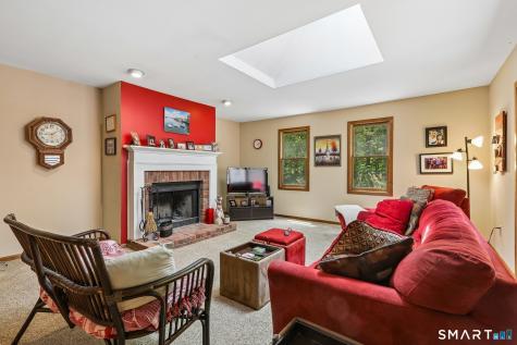 14 Nutmeg Circle Monroe CT 06468