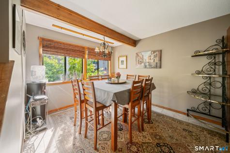6 Upper Commons Woodbury CT 06798