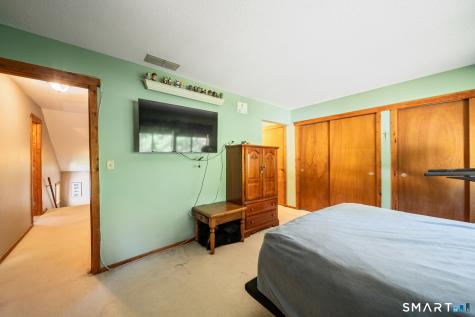 6 Upper Commons Woodbury CT 06798
