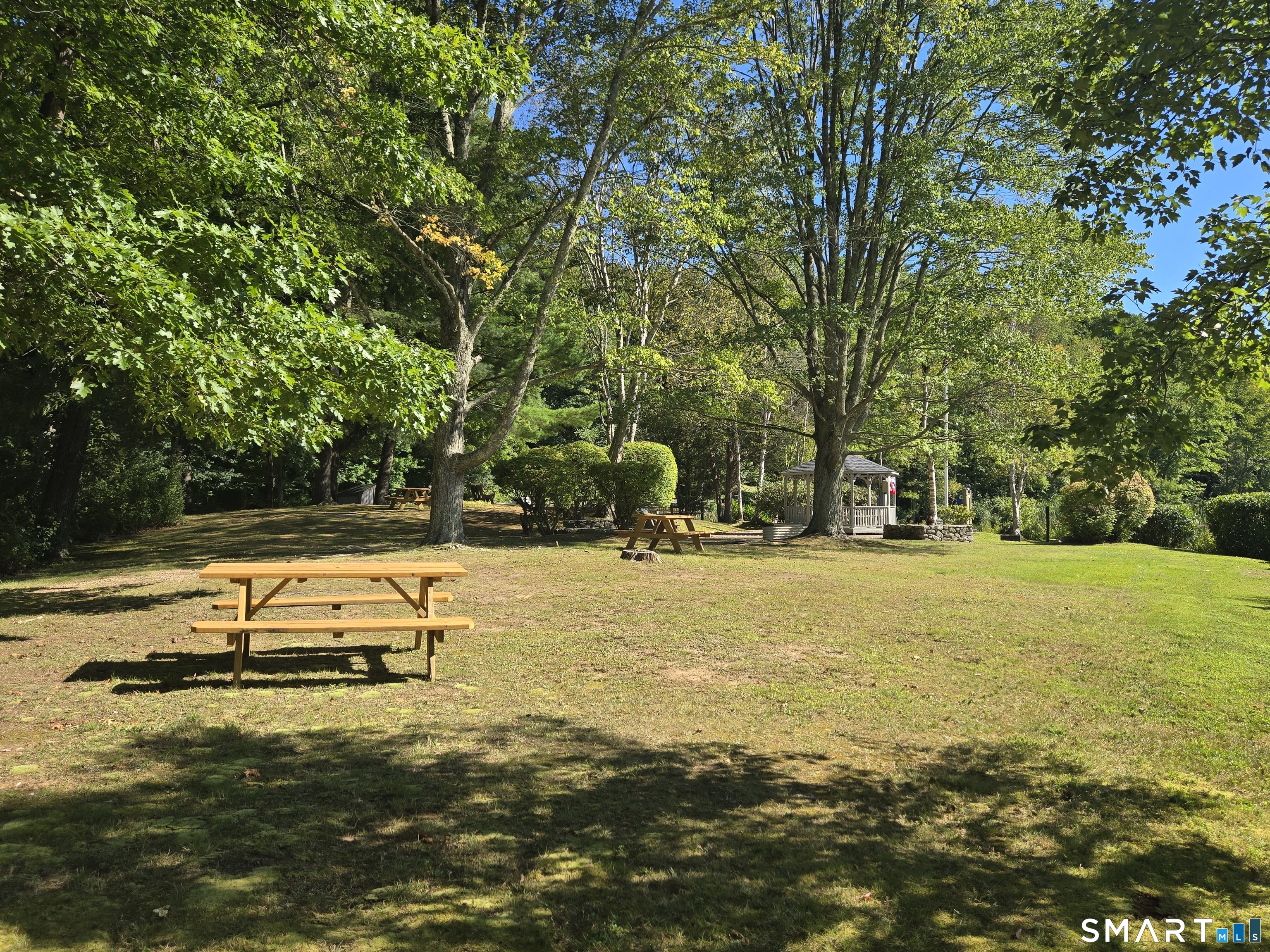 6 Upper Commons Woodbury CT 06798