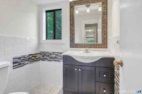 493 Pawnee Lane Stratford CT 06614