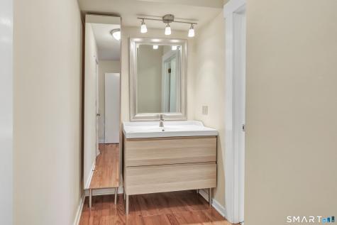 493 Pawnee Lane Stratford CT 06614
