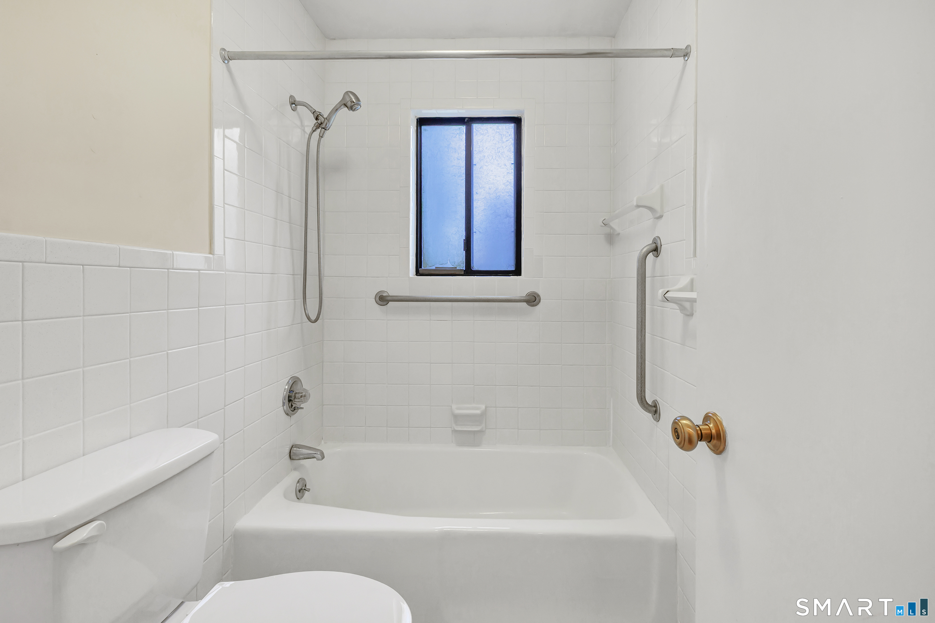 493 Pawnee Lane Stratford CT 06614