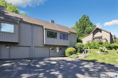 493 Pawnee Lane Stratford CT 06614