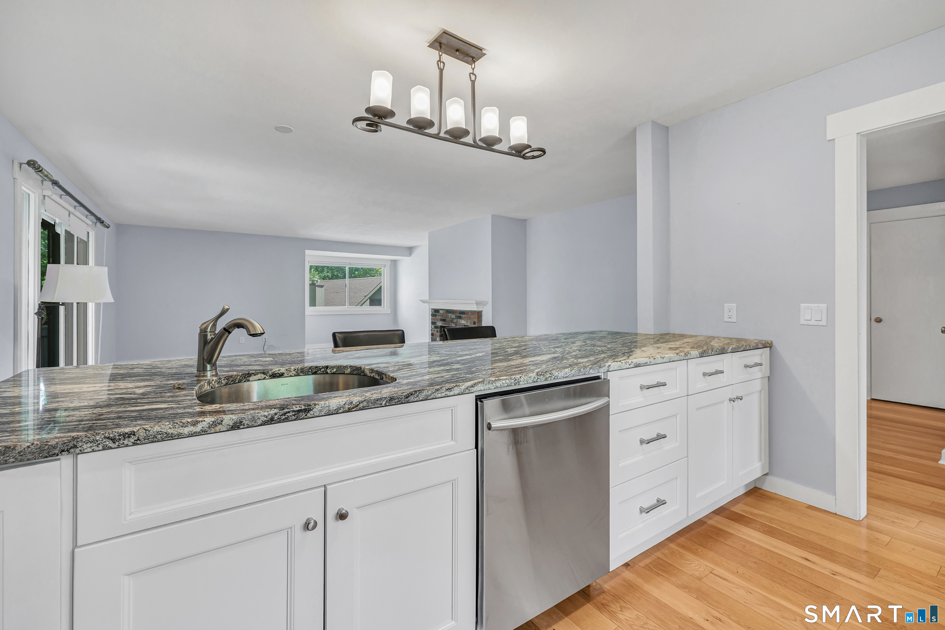 493 Pawnee Lane Stratford CT 06614