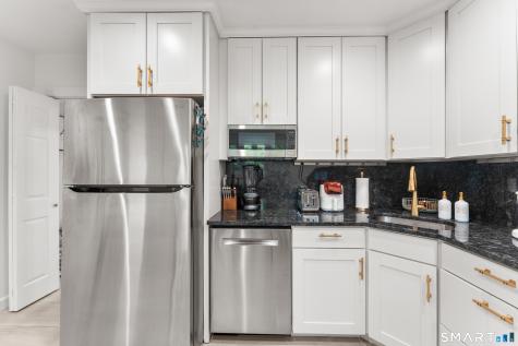 128 Turtle Bay Drive Branford CT 06405