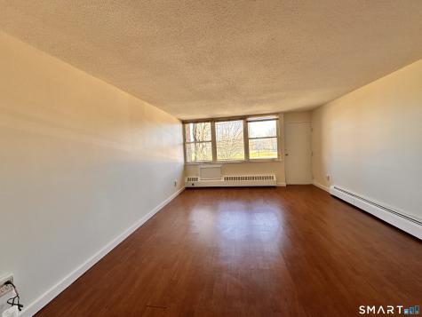 25 Ellsworth Street Bridgeport CT 06605