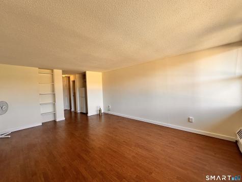 25 Ellsworth Street Bridgeport CT 06605