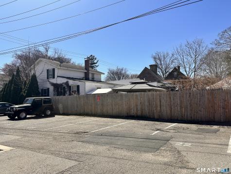 25 Ellsworth Street Bridgeport CT 06605