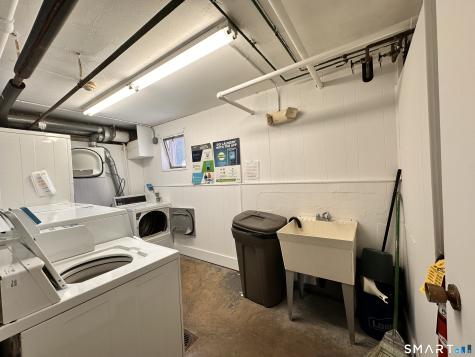 25 Ellsworth Street Bridgeport CT 06605