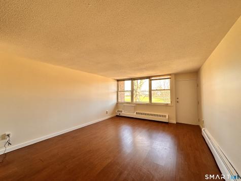 25 Ellsworth Street Bridgeport CT 06605