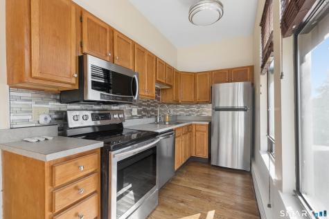 27 Charter Oak Place Hartford CT 06106