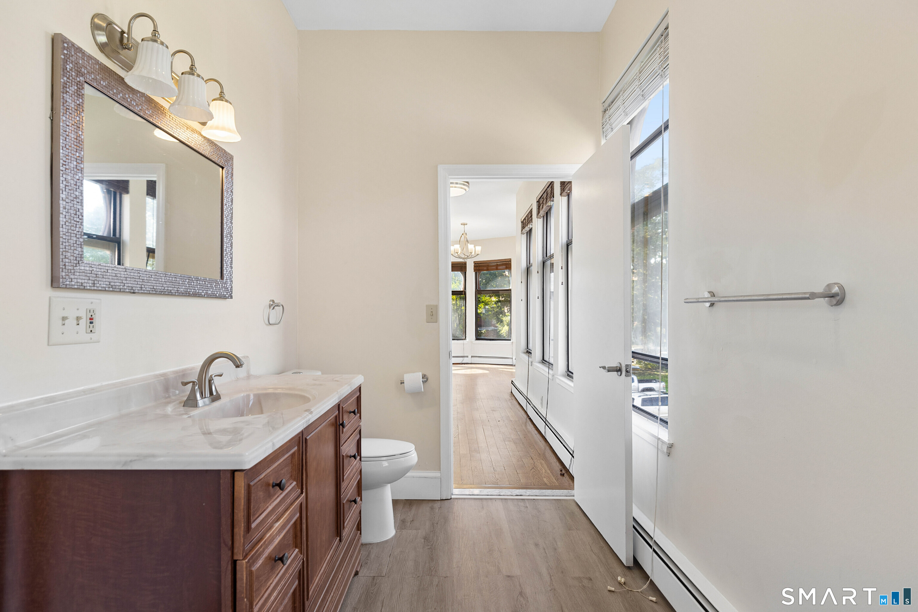 27 Charter Oak Place Hartford CT 06106