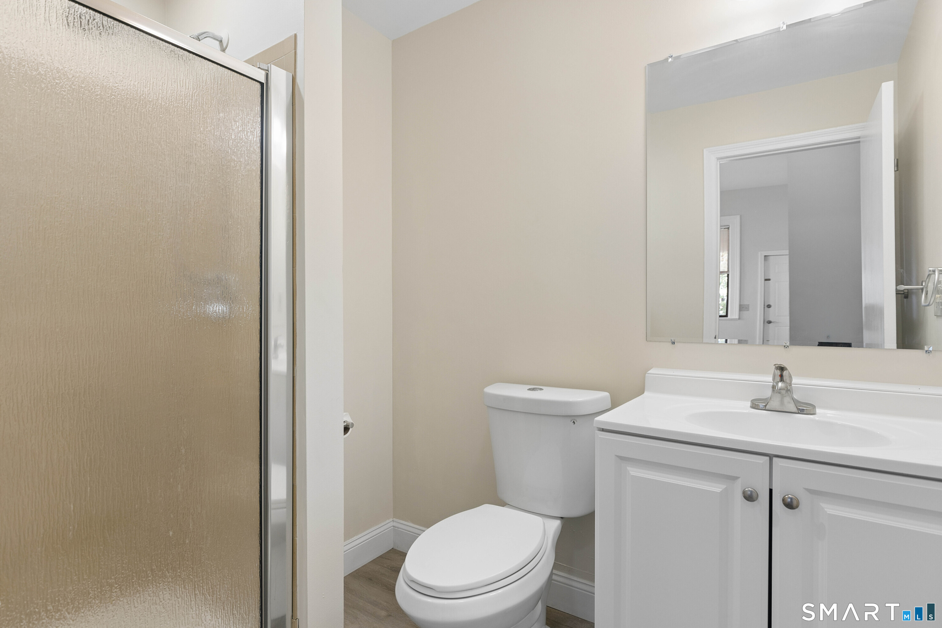 27 Charter Oak Place Hartford CT 06106