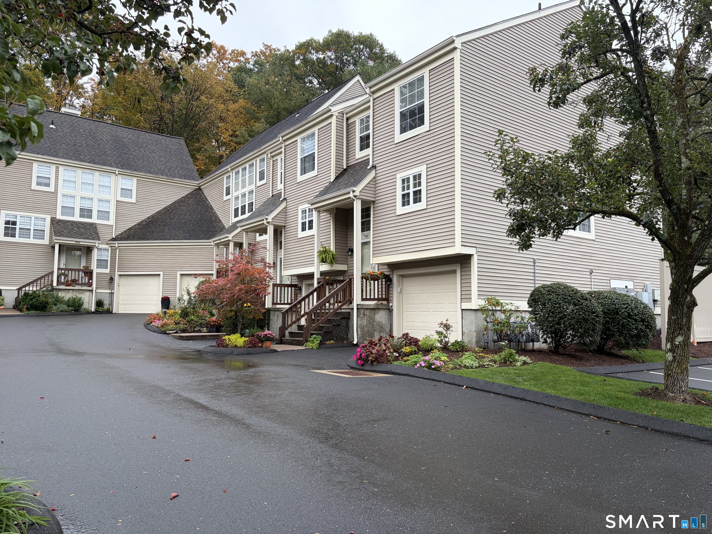 914 Foxboro Drive Norwalk CT 06851