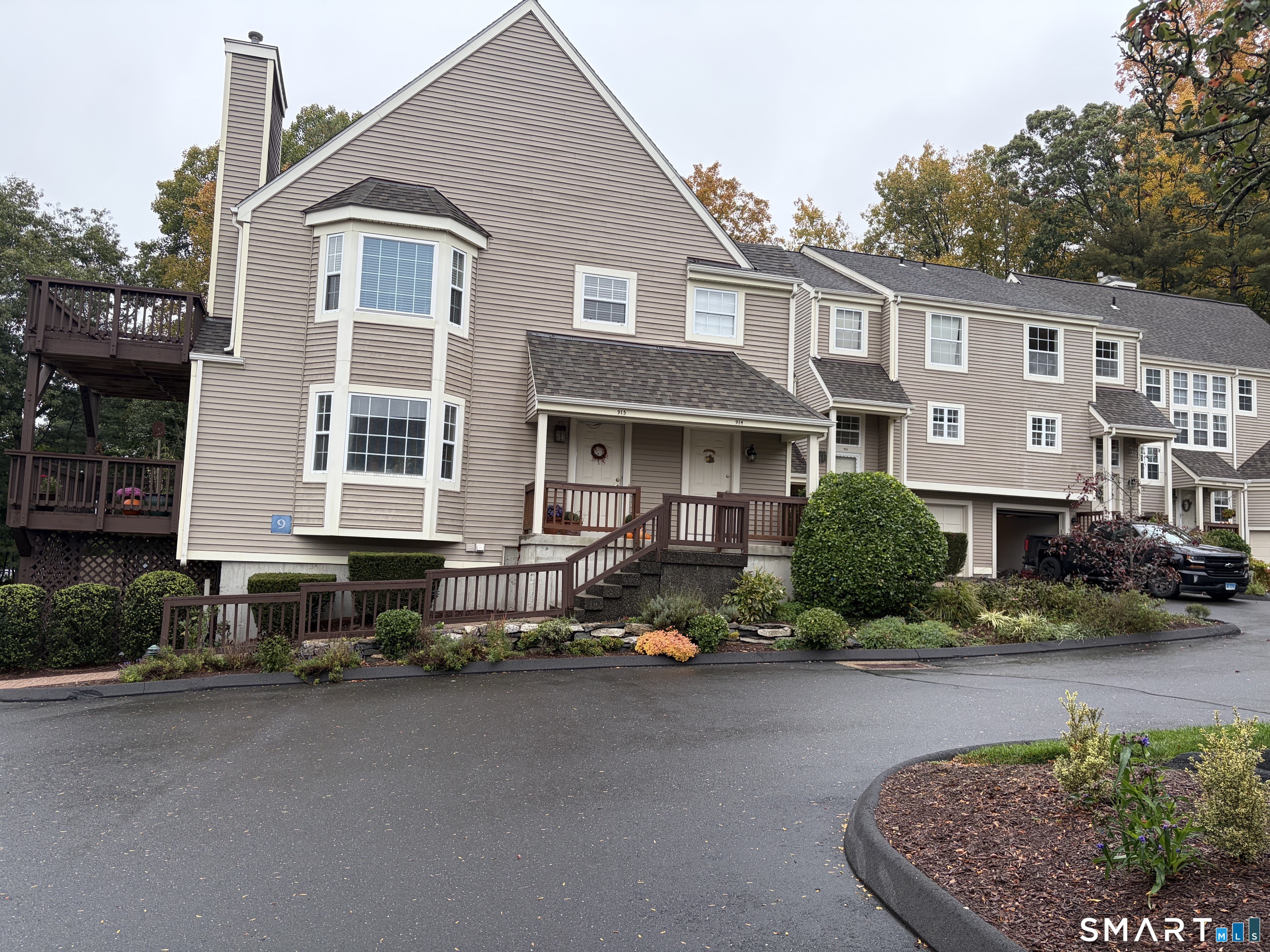 914 Foxboro Drive Norwalk CT 06851