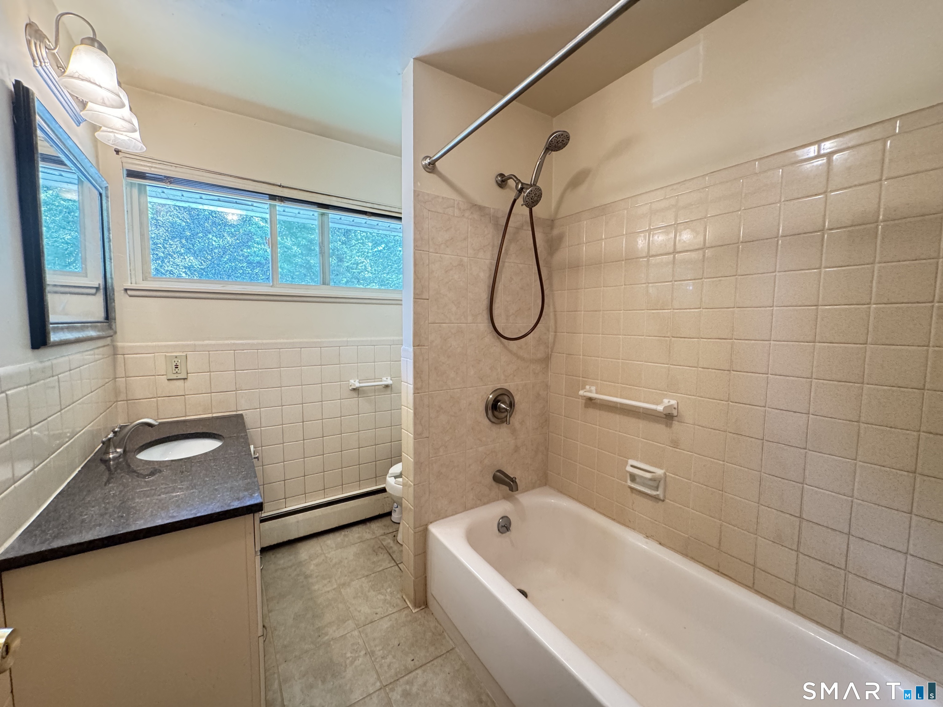 141 Worth Avenue Hamden CT 06518