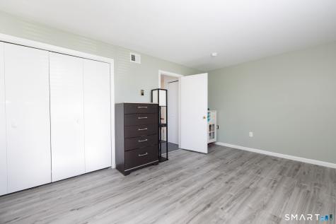 17 Briar Court Cromwell CT 06416