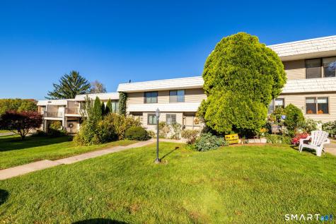17 Briar Court Cromwell CT 06416