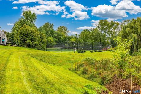 17 Briar Court Cromwell CT 06416
