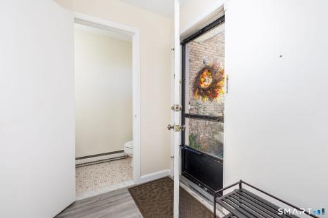 17 Briar Court Cromwell CT 06416
