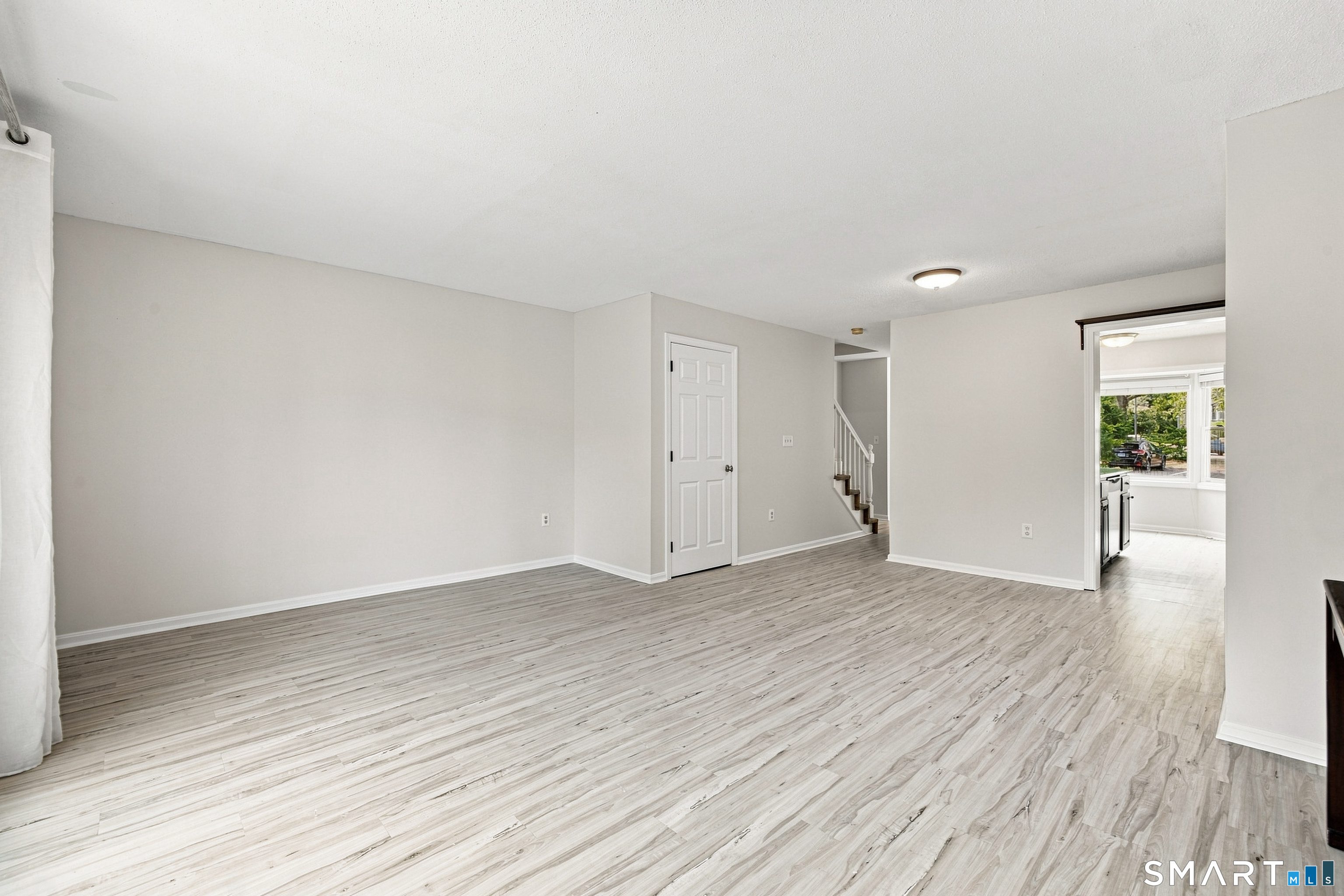 16 Braintree Court Suffield CT 06078