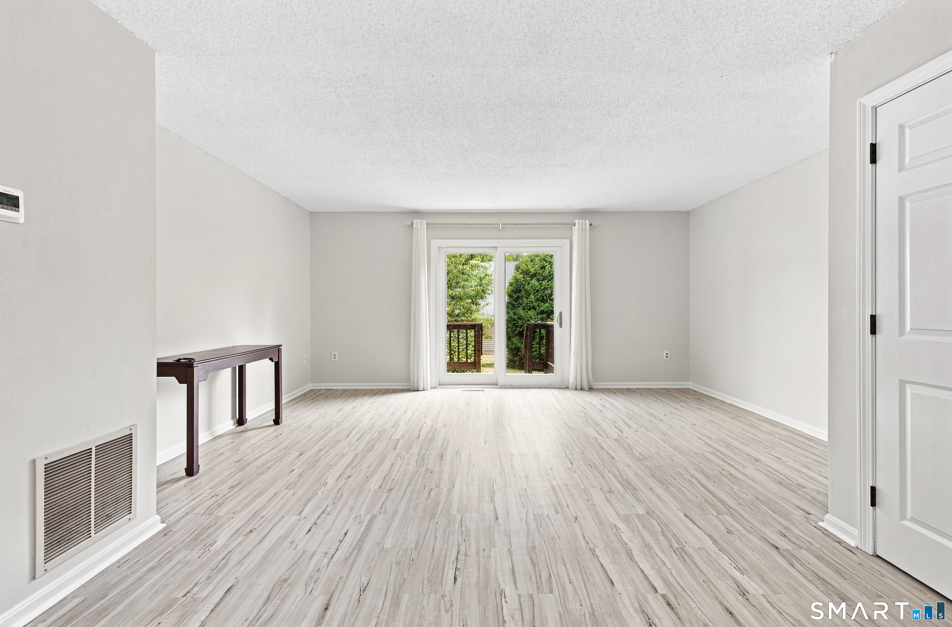 16 Braintree Court Suffield CT 06078