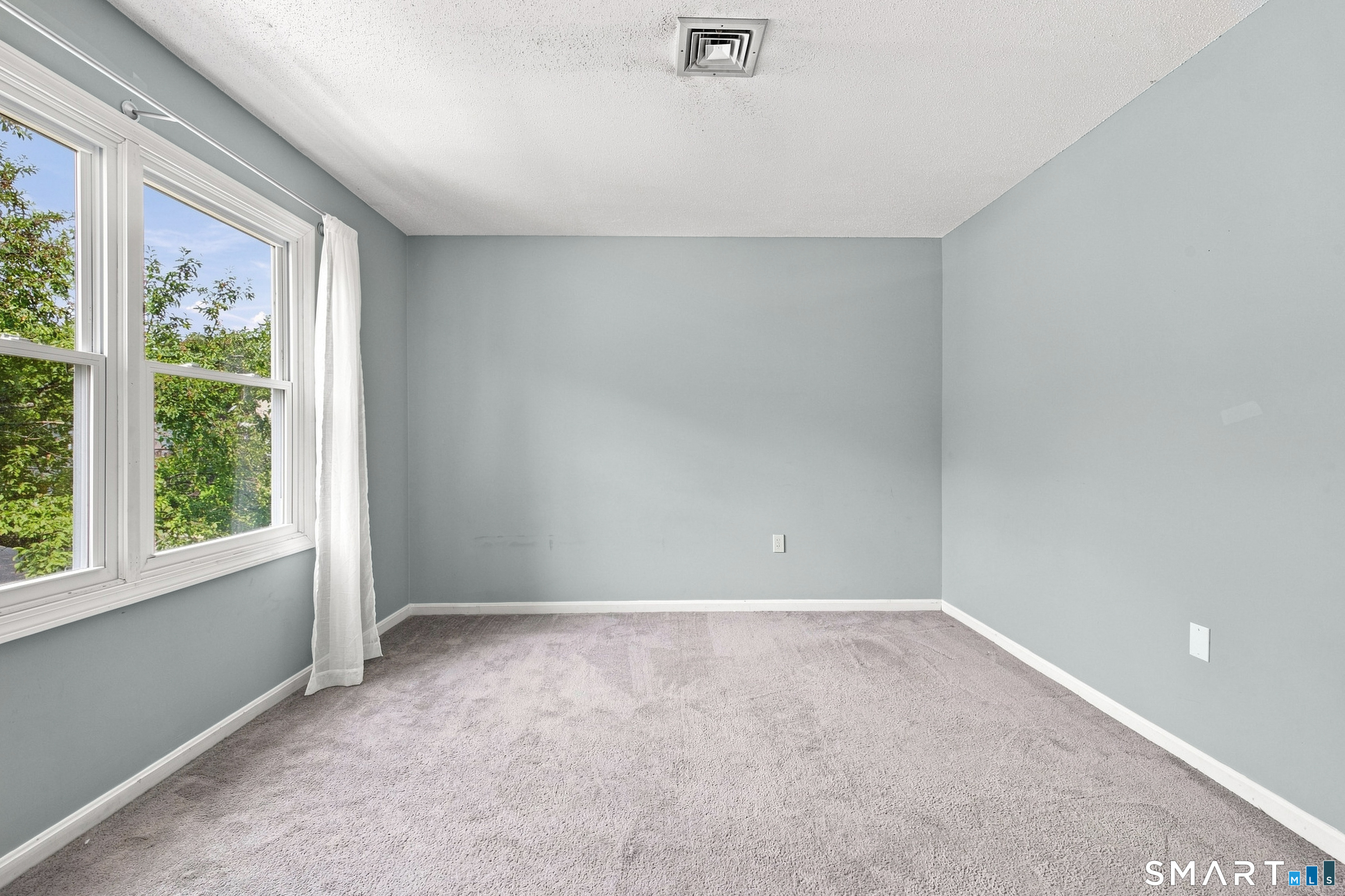 16 Braintree Court Suffield CT 06078